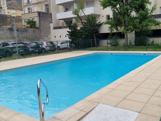 Appartement à louer 845 € 2 pièces 1 chambre 44,7 m² 3ème étage Bordeaux Sud Bordeaux 33800