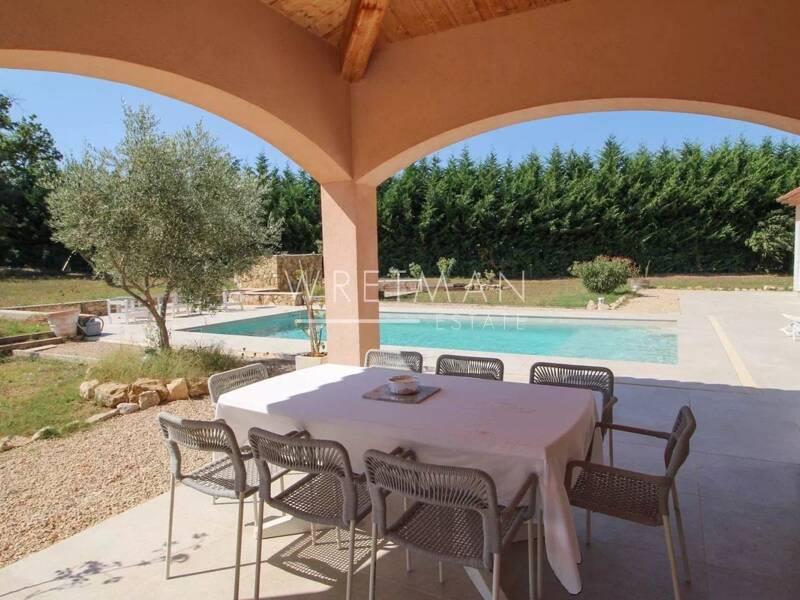 Maison à vendre, 225m², MONTAUROUX