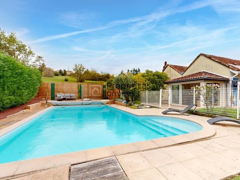 Maison à vendre, 260m², MONTJOIRE