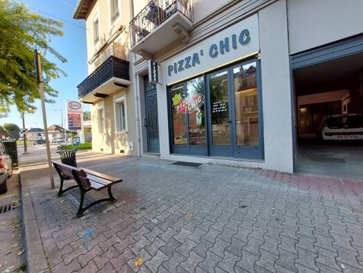 Pizzeria à vendre Fonds de commerce 127 000 € 50 m² d'espace de restauration Lafin Aix-les-Bains 73100