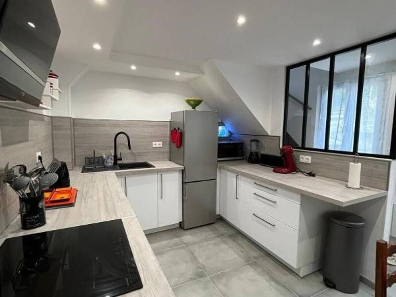 Maison à louer, 55m², BERRE LES ALPES