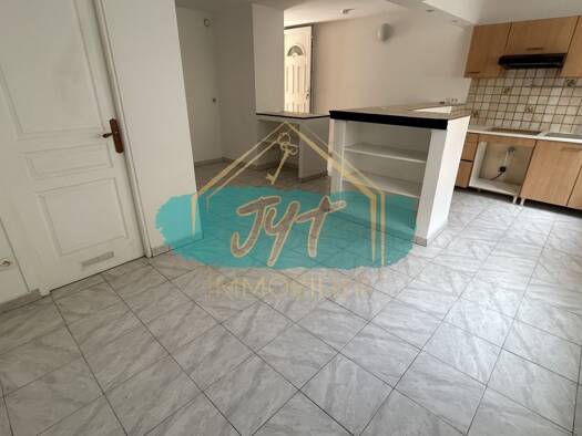 Appartement à louer 680 € 1 pièce 31 m² RDC dès le 25/04/2026 Gonesse 95500