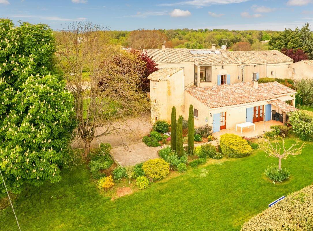 Maison à vendre, 390m², SIMIANE LA ROTONDE