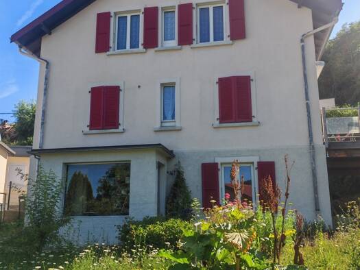 Maison à vendre 360 000 € 7 pièces 4 chambres 122 m² 774 m² de terrain Villers-le-Lac 25130