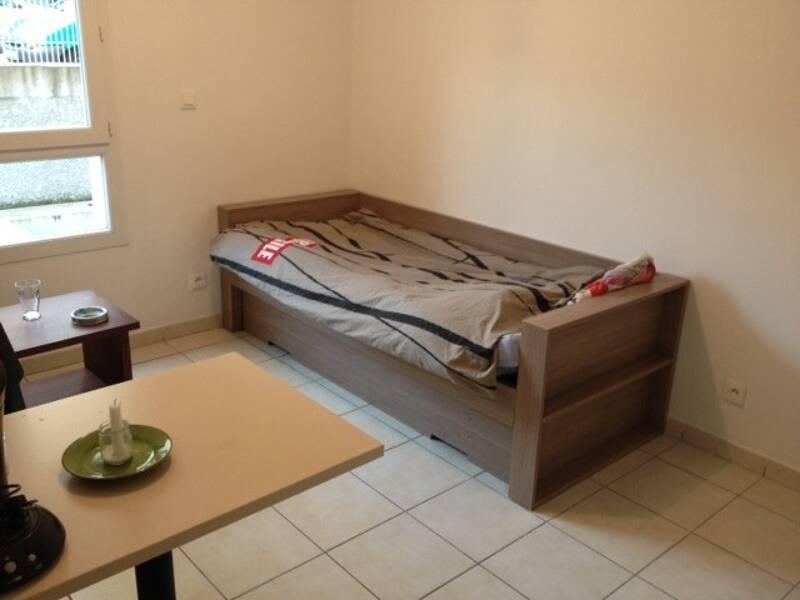 Maison à louer, 18m², SAINT ETIENNE