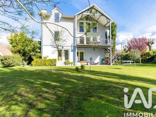 Maison à vendre 1 199 000 € 9 pièces 8 chambres 189 m² 1 000 m² de terrain Villennes-sur-Seine 78670