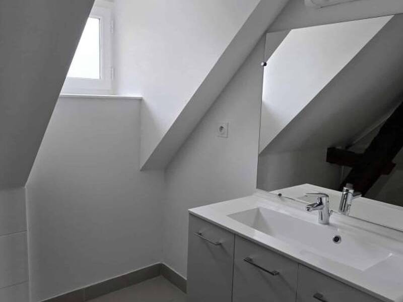 Maison à louer, 77m², AVALLON