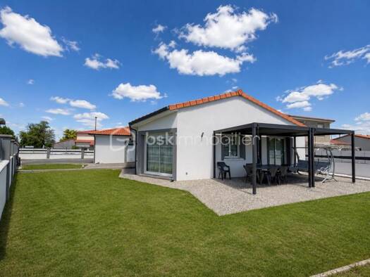 Maison de plain-pied à vendre 380 000 € 6 pièces 4 chambres 158 m² Gerzat 63360
