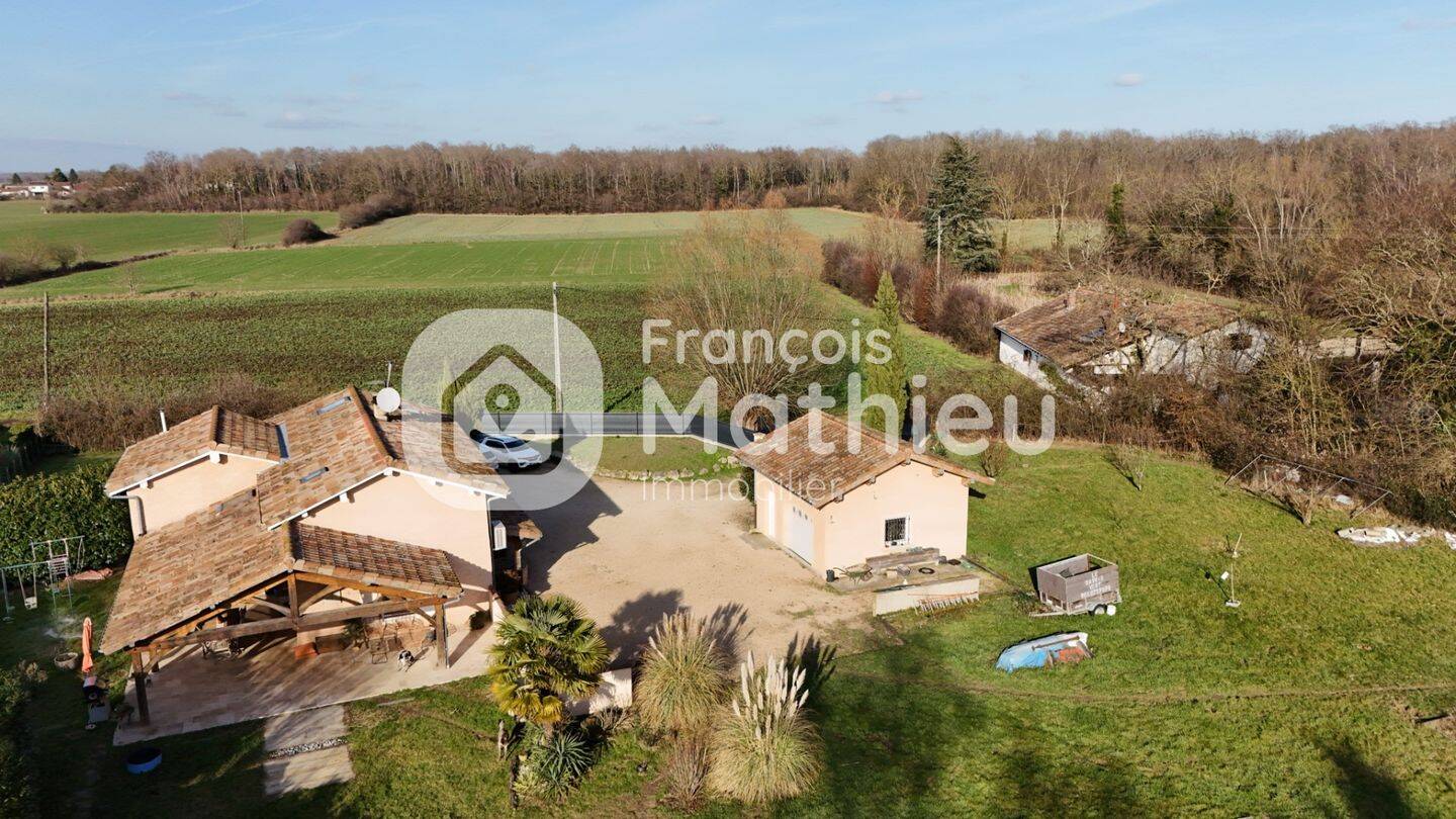 Maison à vendre, 170m², SAINT JEAN DE THURIGNEUX