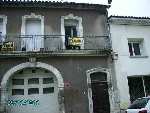 Garage/Stationnement à louer 35 € 10 m² Clermont l Herault 34800