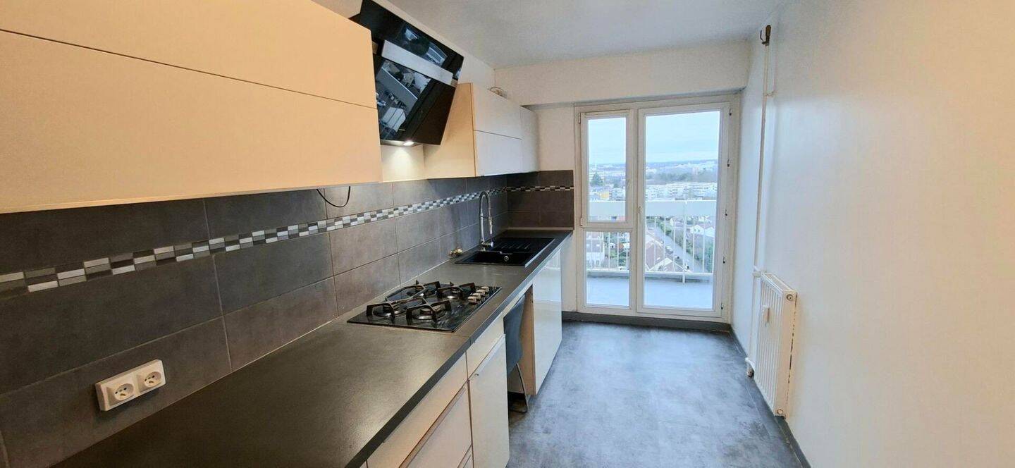 Maison à louer, 78m², COURCOURONNES
