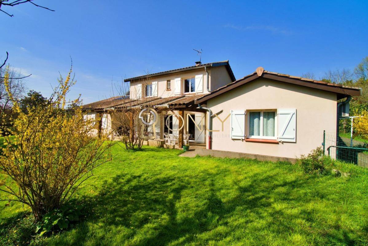 Maison à vendre, 176m², SAINT DIDIER DE FORMANS