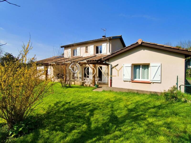 Maison à vendre, 176m², SAINT DIDIER DE FORMANS