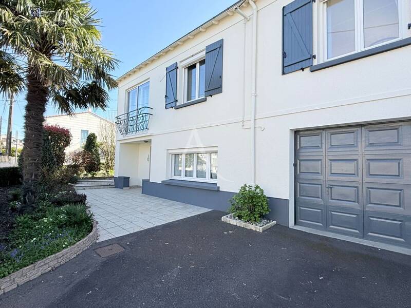 Maison à vendre, 121m², LA ROCHE SUR YON