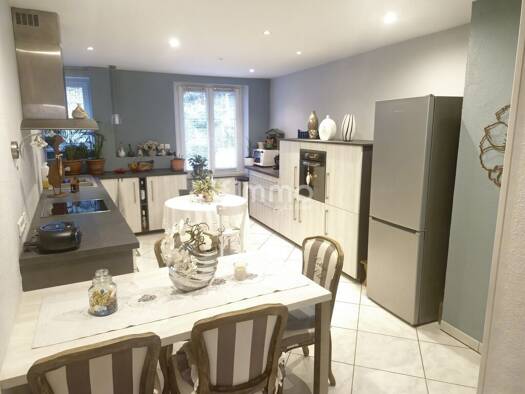 Appartement à vendre 217 000 € 5 pièces 3 chambres 155 m² 2ème étage Nord Ouest Thann 68800