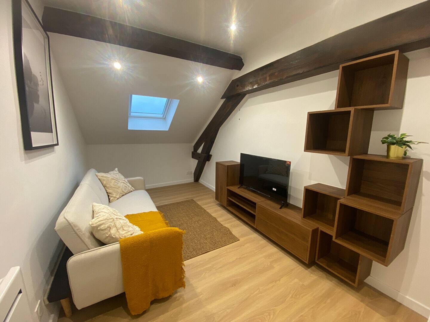 Maison à louer, 24m², CORBEIL ESSONNES