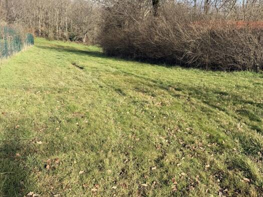 Terrain constructible à vendre 30 000 € 469 m² de terrain Combronde 63460