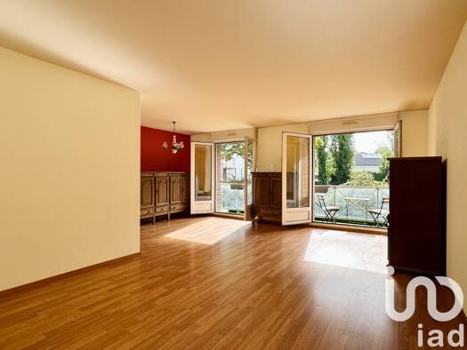 Appartement à vendre 192 000 € 3 pièces 2 chambres 82 m² Étage 1/4 Cinq Bonniers Ronchin 59790