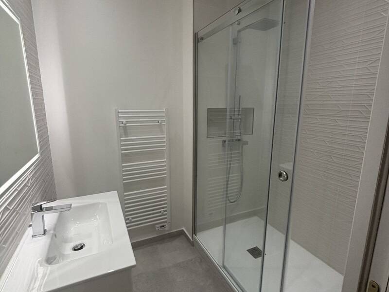 Maison à louer, 358m², PARIS 16E