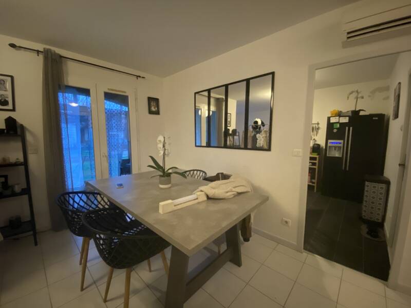 Maison à louer, 88m², CALVISSON