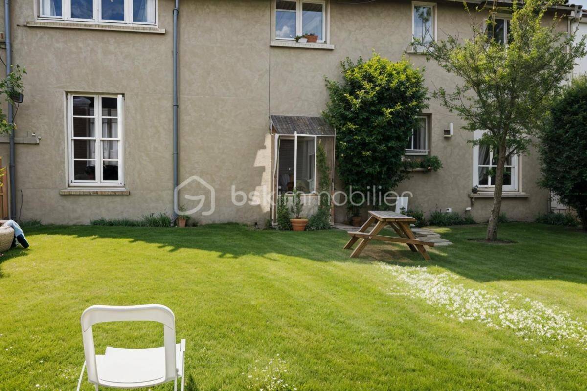 Maison à vendre, 147m², VILLEBAROU