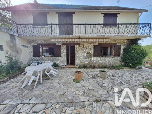 Maison à vendre 238 000 € 7 pièces 4 chambres 143,35 m² 780 m² de terrain Vernonnet Vernon 27200