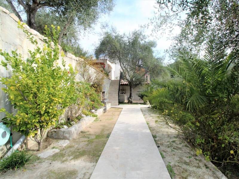 Maison à vendre, 131m², L'ESCARENE