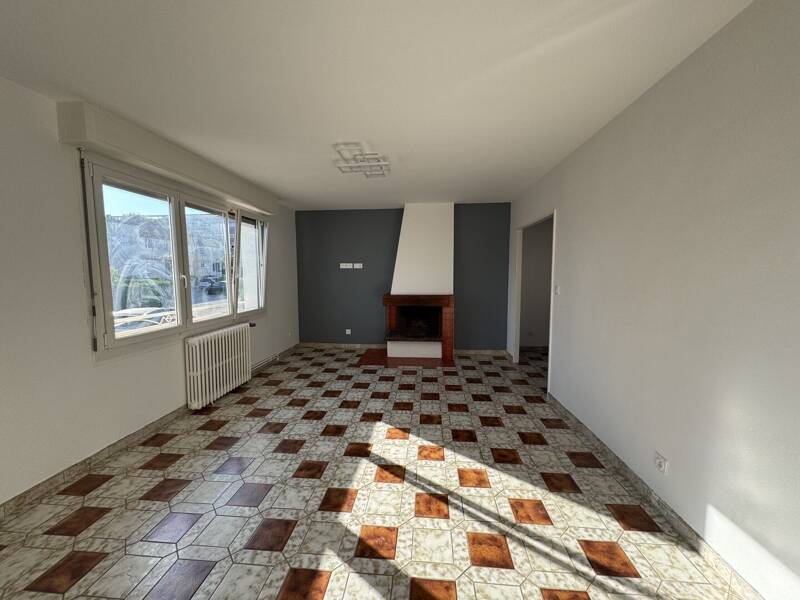 Maison à louer, 100m², CHENOVE