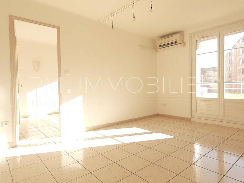 Maison à louer, 51m², MARSEILLE 9E