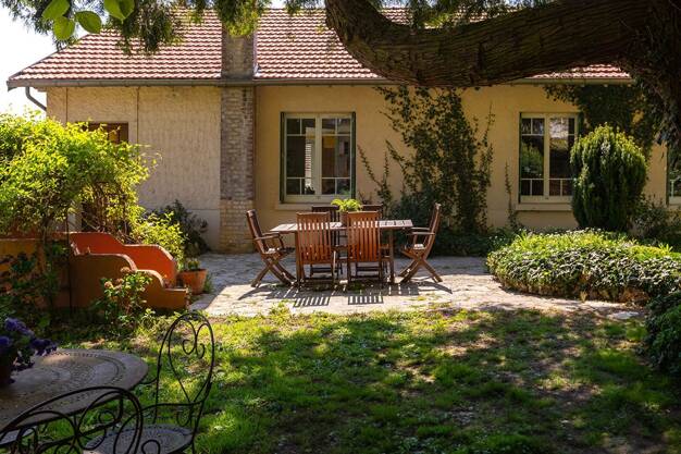 Maison à vendre 895 000 € 9 pièces 5 chambres 230 m² 620 m² de terrain Sud Chambourcy 78240
