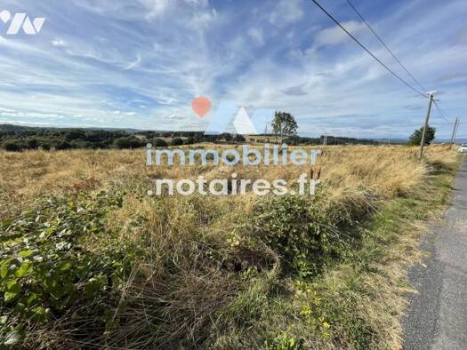 Terrain constructible à vendre 47 500 € 1 570 m² de terrain Peyre en Aubrac 48130