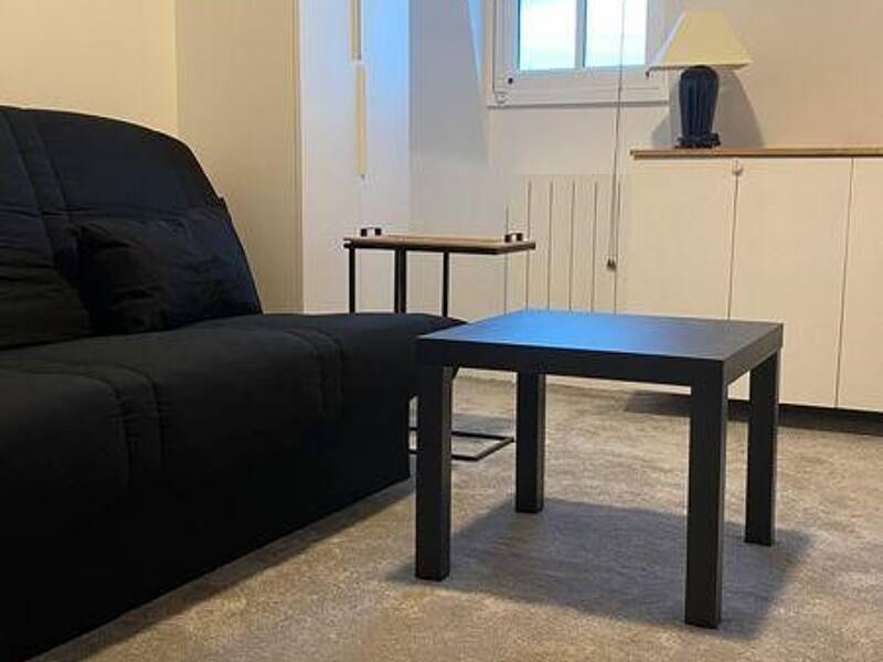 Maison à louer, 13m², PARIS 18E