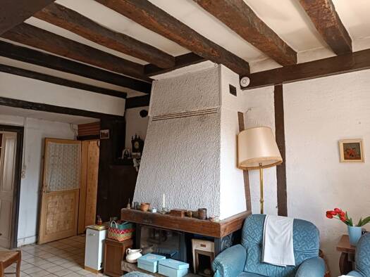 Maison à vendre 49 000 € 6 pièces 1 chambre 152 m² Ainay-le-Château 03360