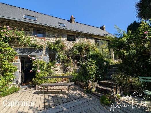 Maison à vendre 259 000 € 5 pièces 3 chambres 180 m² 1 065 m² de terrain Carentoir 56910