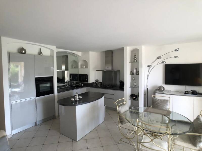 Maison à louer, 65m², NICE