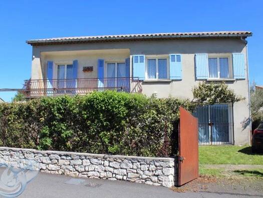 Appartement à vendre 239 000 € 6 pièces 2 chambres 122 m² Étage 1/2 Saint-Christol 84390