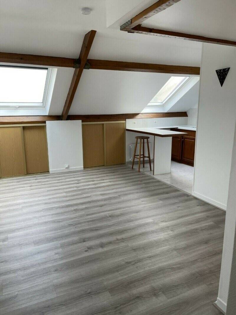 Maison à louer, 20m², LA VARENNE SAINT HILAIRE