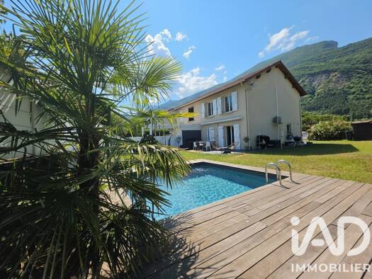 Maison à vendre 369 000 € 5 pièces 3 chambres 101 m² 453 m² de terrain Peripherie Vif 38450