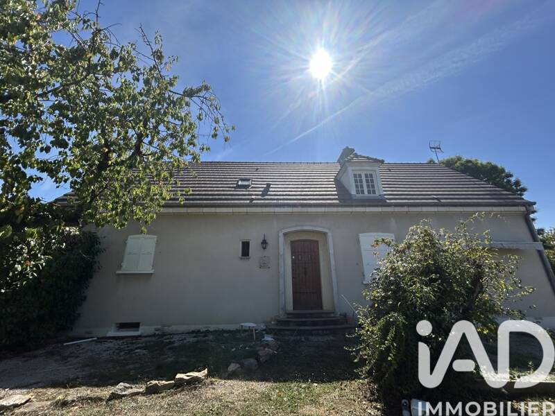 Maison à vendre, 201m², CHATENOY LE ROYAL