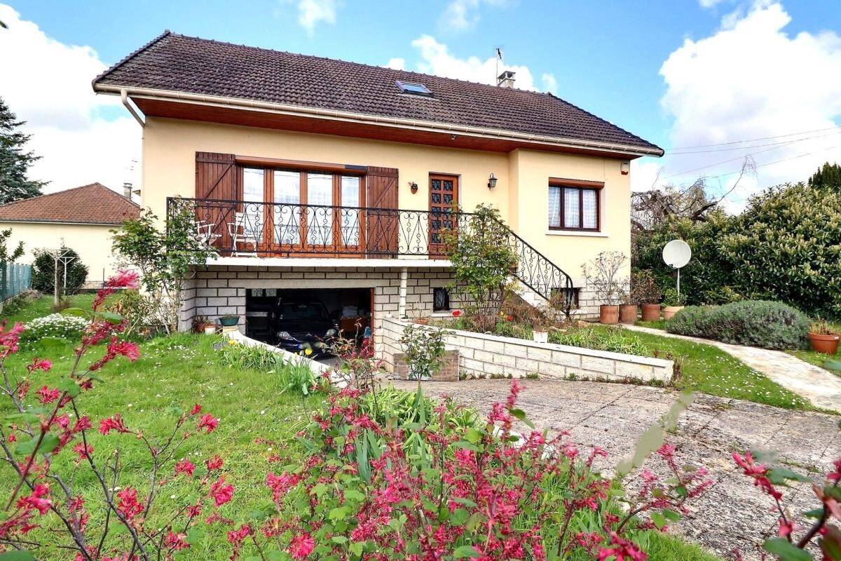 Maison à vendre, 104m², DAMMARIE LES LYS