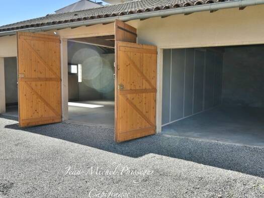 Local commercial à louer 980 € 90 m² de surface de vente Coeur de Ville Saint-Gaudens 31800