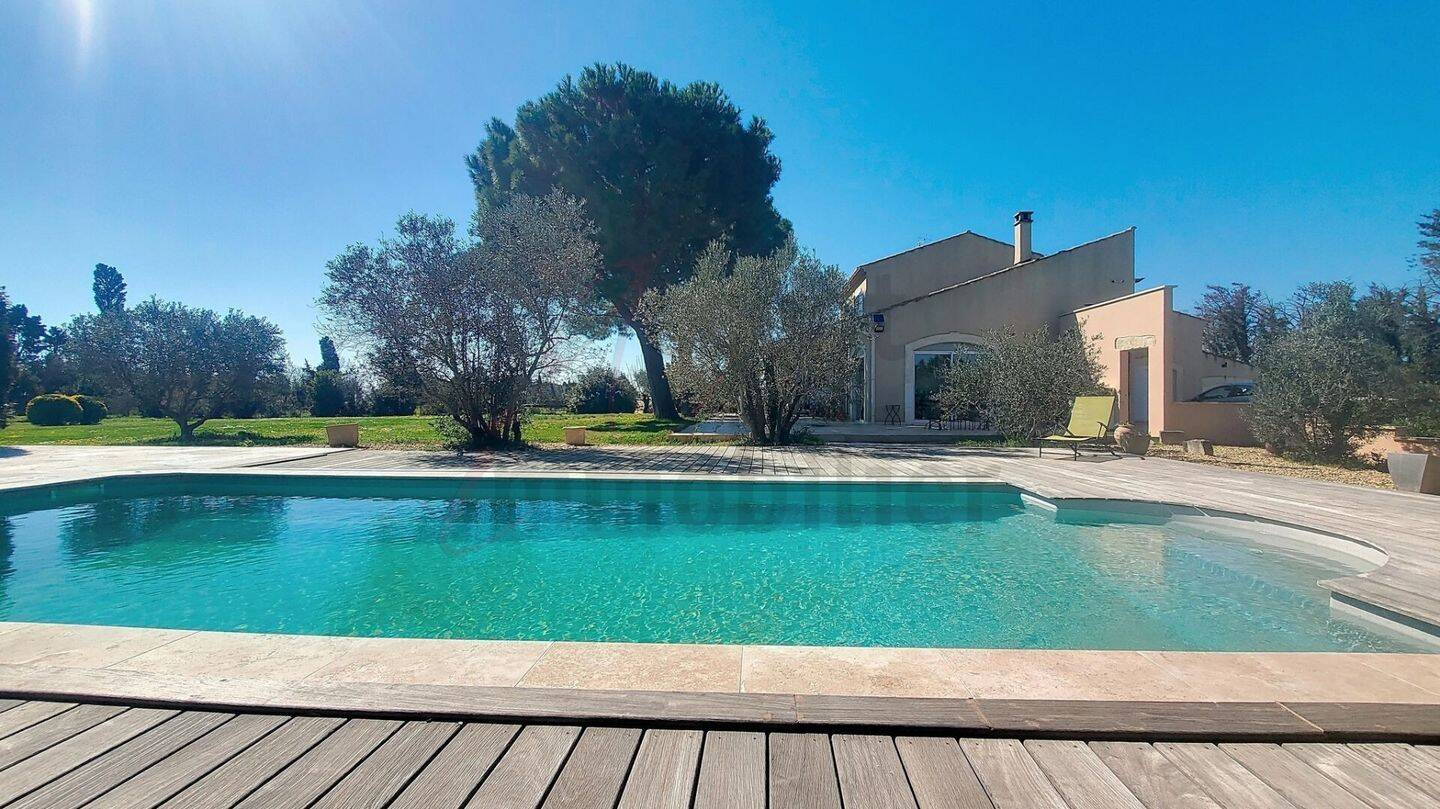 Maison à vendre, 204m², CHATEAURENARD