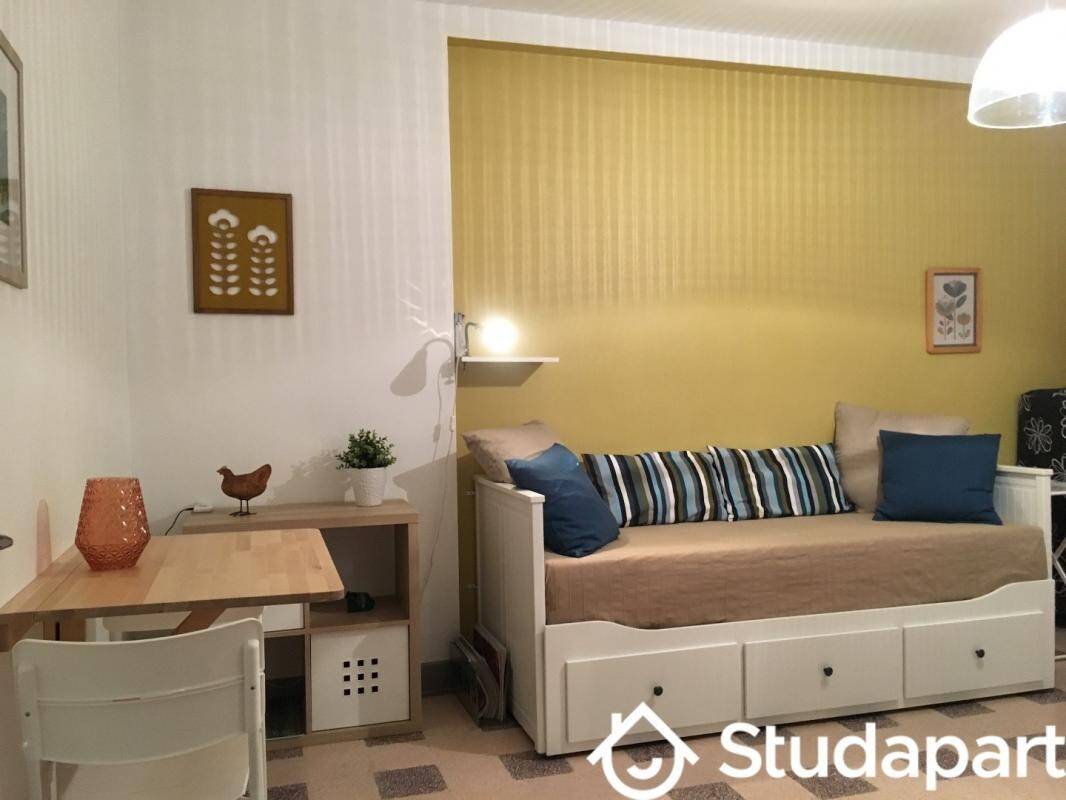 Maison à louer, 30m², ANTIBES