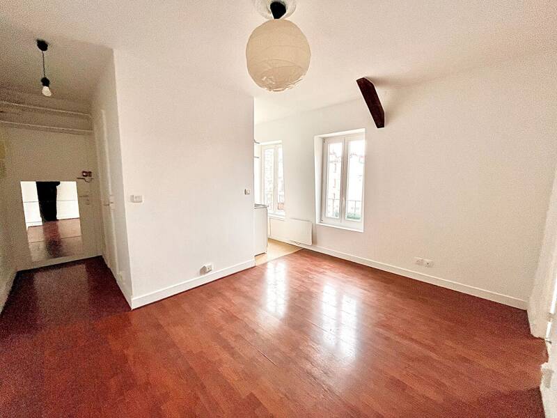 Maison à louer, 28m², PARIS 18E