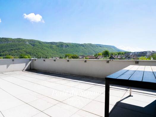 Appartement à vendre 359 000 € 3 pièces 2 chambres 60 m² Étage 5/5 Annecy 74600