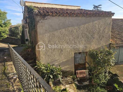 Maison à vendre 19 000 € 2 pièces 1 chambre 56 m² Babeau-Bouldoux 34360