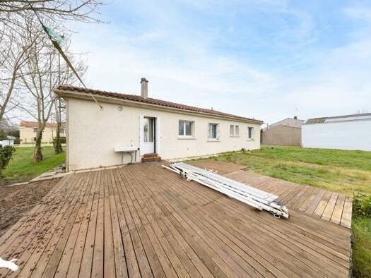 Maison à vendre 171 359 € 5 pièces 3 chambres 87,64 m² 549 m² de terrain Bellevigny 85170