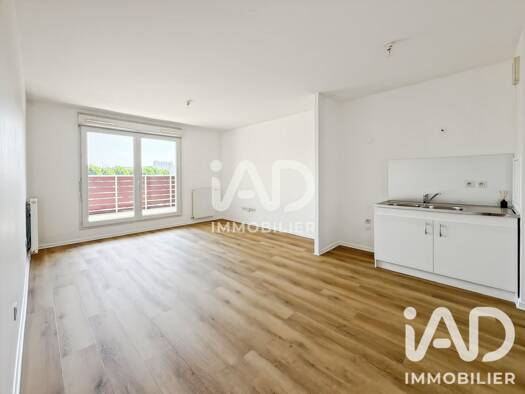 Appartement à vendre 220 000 € 3 pièces 2 chambres 55,91 m² Étage 2/3 Les Neufs Saulets Limeil-Brévannes 94450