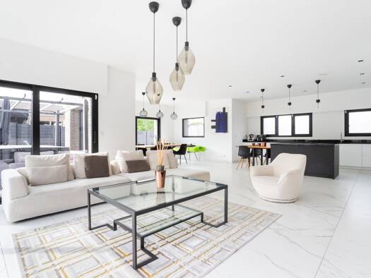 Villa à louer 4 900 € 6 pièces 5 chambres 220 m² 685 m² de terrain Merignies 59710