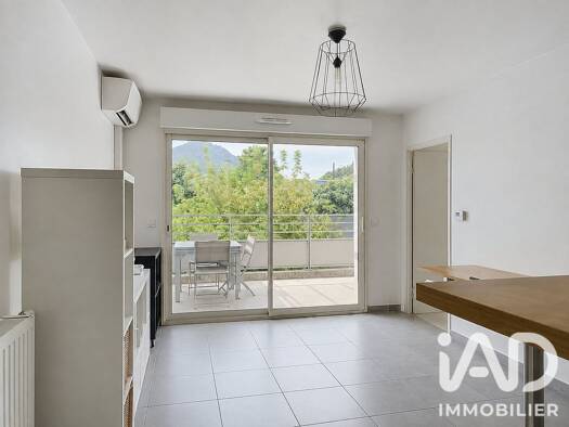 Appartement à vendre 205 000 € 2 pièces 1 chambre 39 m² Étage 1/1 Centre Est La Valette-du-Var 83160